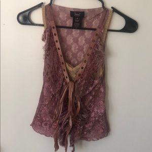 Pink Lace\Lace-Up Tank.
